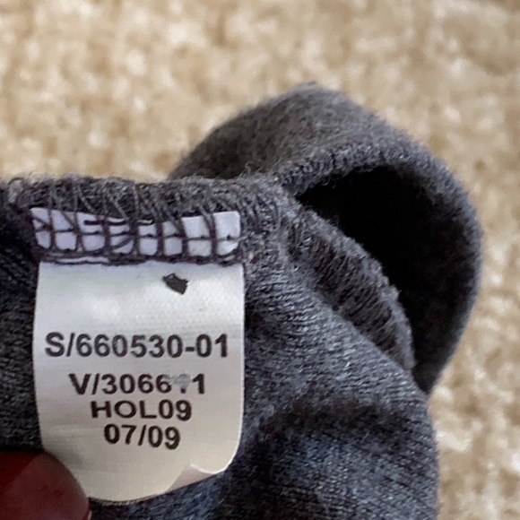 Gap Long Sleeve T-shirt, Size Large, Gray - Picture 8 of 9